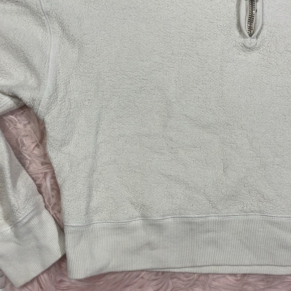 Re/done INSIDE OUT VINTAGE WHITE 90S CROP SWEATER - Picture 9 of 9